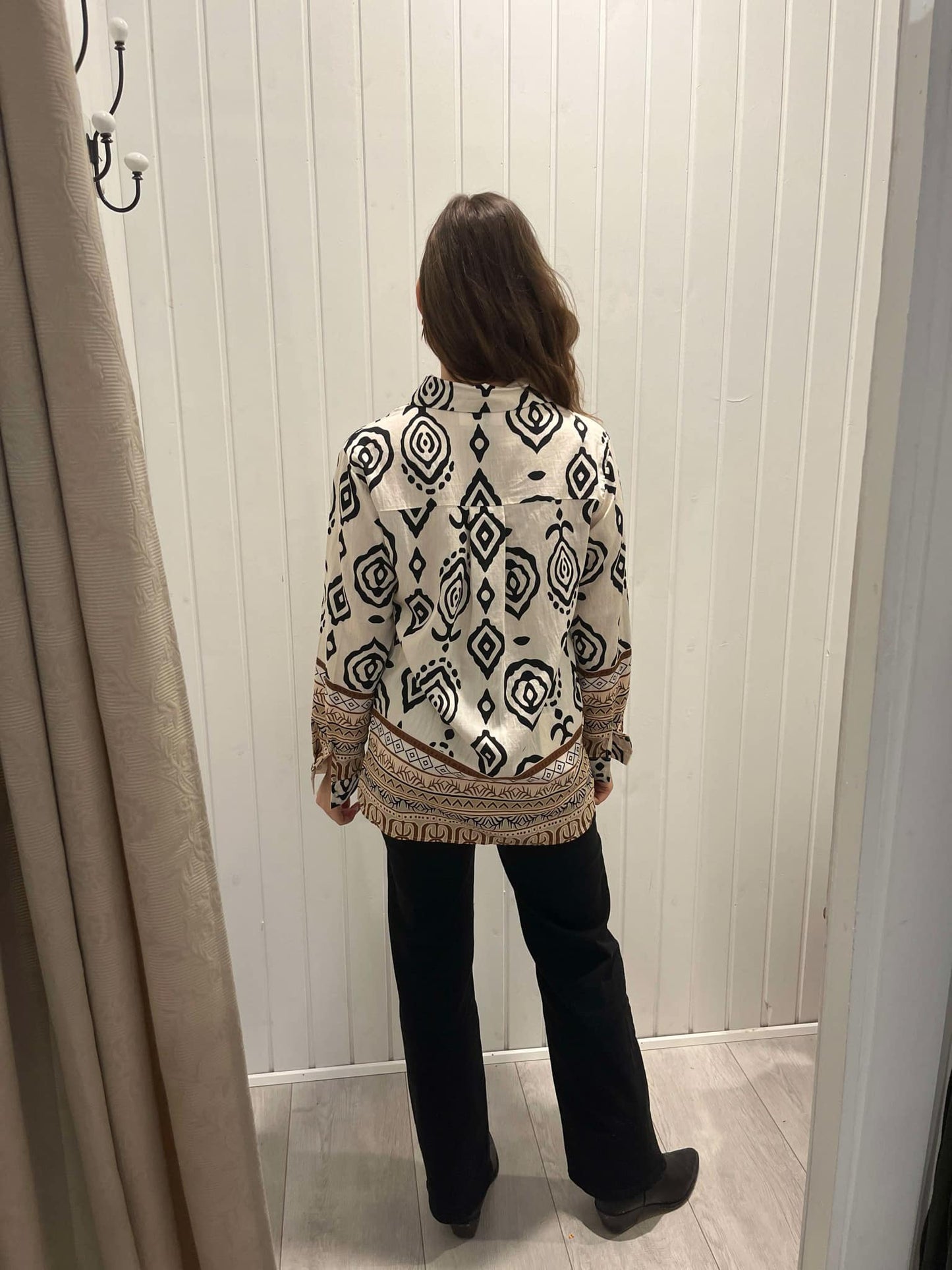 Skjortebluse