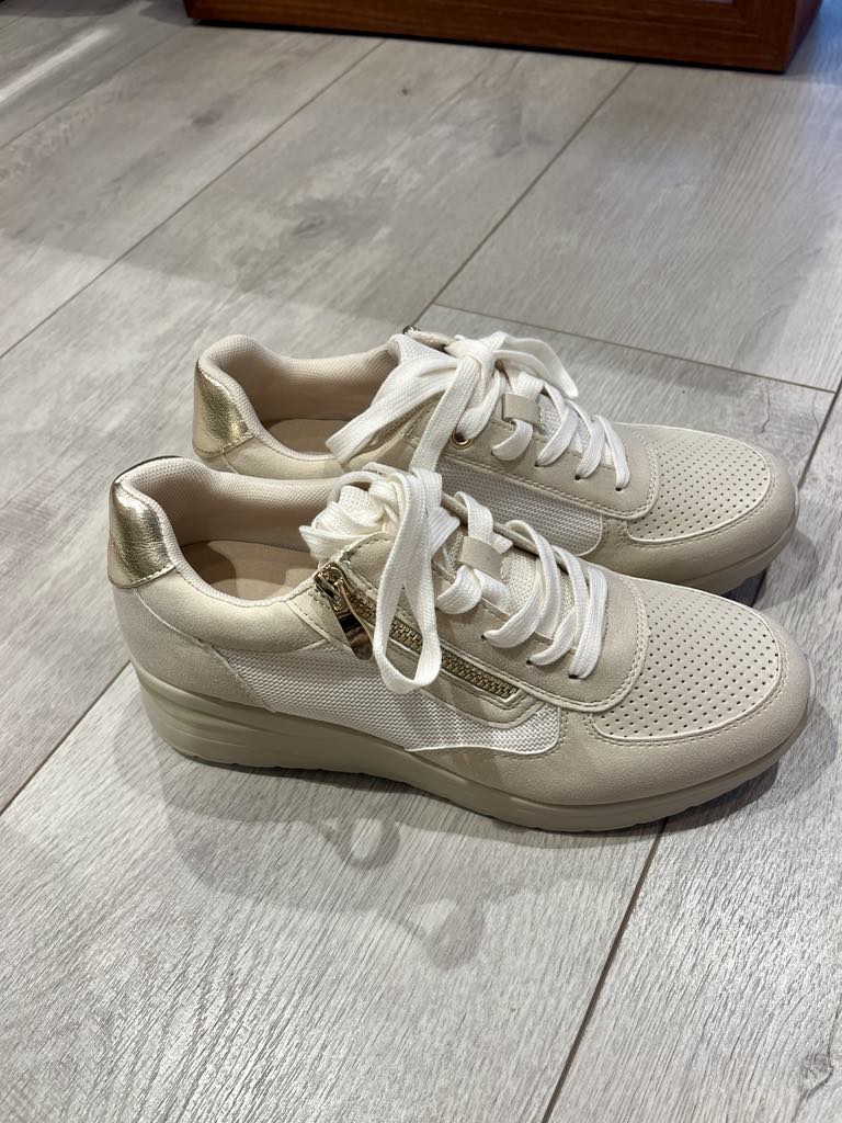 Beige sneakers