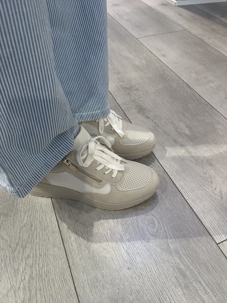 Beige sneakers