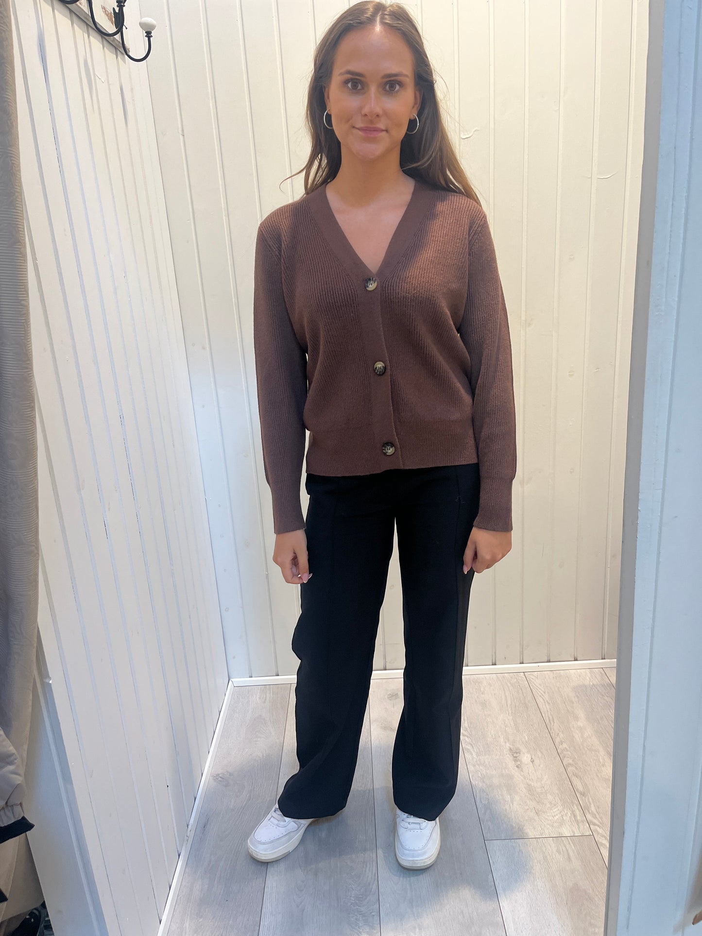 Strikcardigan Med Knapper