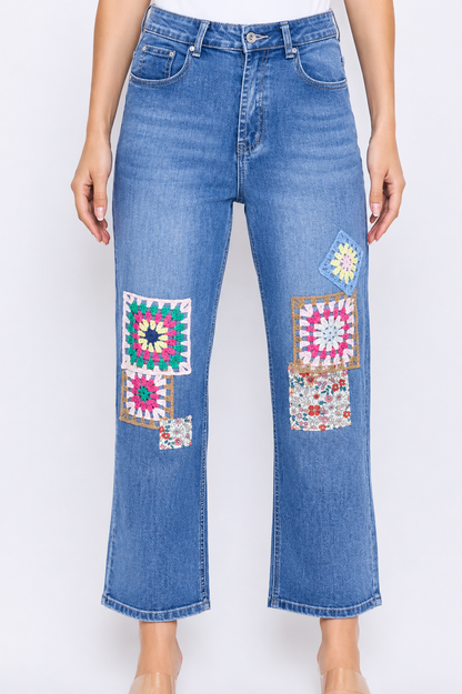Denimjeans med hæklede lapper