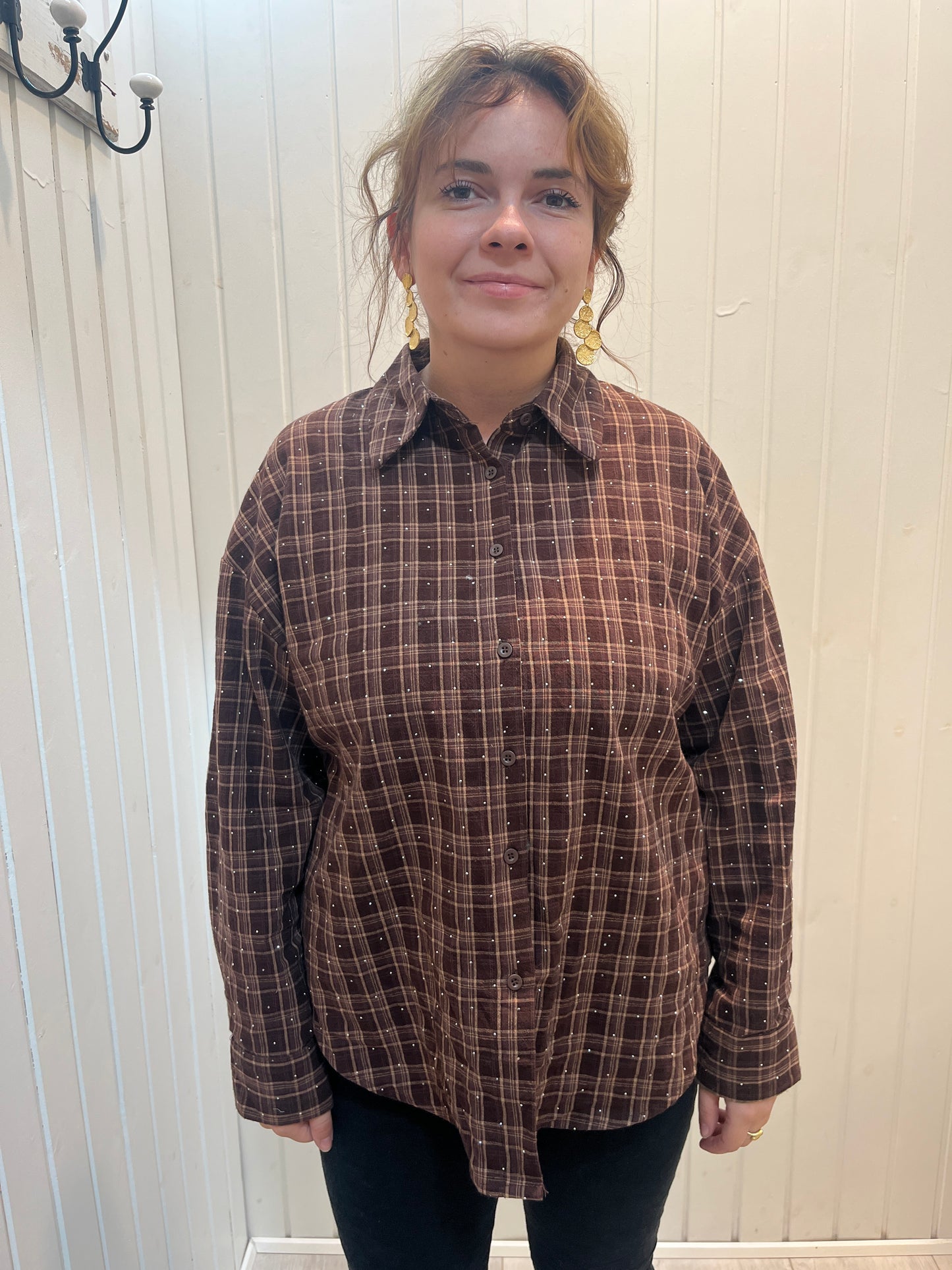 Ternet Skjorte Med Sten