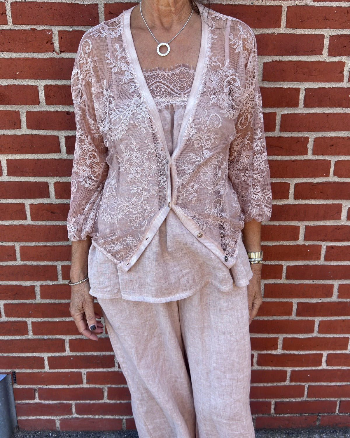 Blondecardigan i rosa