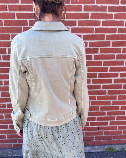 Grøn denimjakke fra Street One